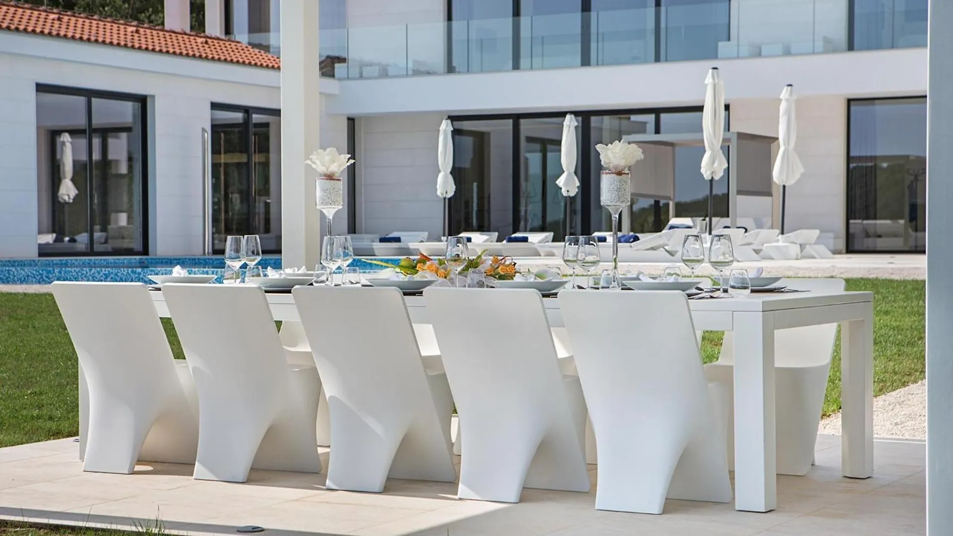 Stunning Seafront House In Istria Villa Vrsar Magnifique Contemporary 5 Bedroom Villa Sauna And Gym Direct Access To Sea
